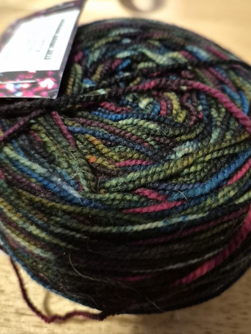 Homespun House Holiday Yarn Of The Month- Merino Fingering Yarn